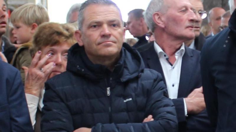 “Als de Vlaamse regering de uitvoeringsbesluiten niet goedkeurt, zal Boerenbond vzw volgende week een formele ingebrekestelling sturen aan de Vlaamse regering”, zegt Boerenbondvoorzitter Lode Ceyssens.