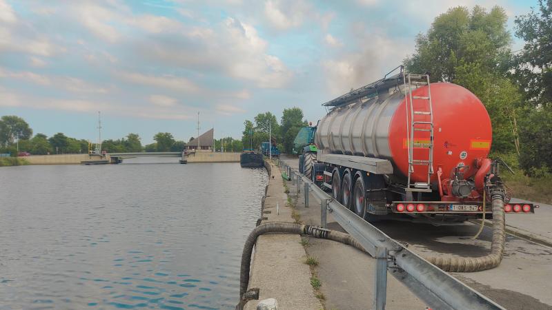 Er komt een oppompverbod in 3 regio's in West-Vlaanderen vanwege de droogte.