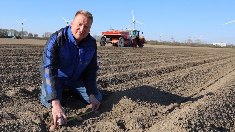 Jacob de Jong, bedrijfsleider bij WUR, beheert de 25 ha aan rooidemonstratievelden waar dit najaar Potato Europe op doorgaat.