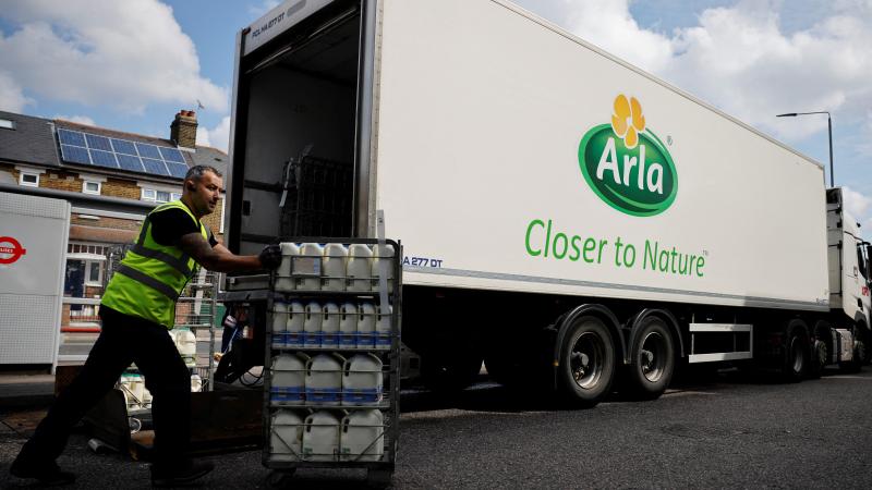 De combinatie van het Duitse DMK Group en de zuivelcoöperatie Arla Foods zal het grootste coöperatieve zuivelbedrijf van Europaworden.