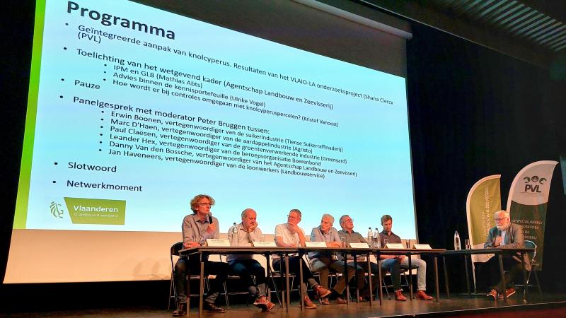 Tijdens de studiedag werd ook gedebatteerd over de aanpak van knolcyperus.