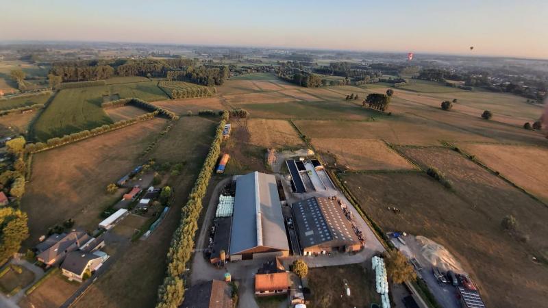 De huidige regelgeving voorziet niet in mogelijkheden om een bedrijfswoning af te splitsen.