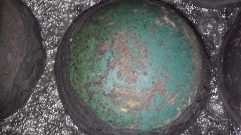 Je kan nu ook drijvende ballen in het mestoppervlak toepassen voor vleeskalveren tot 8 maanden om ammoniakemissies te verminderen.