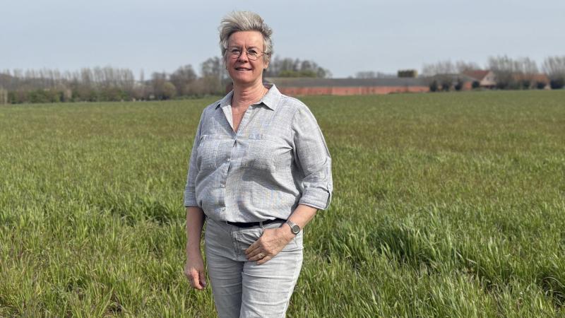 Het is fijn dat een deel van het varkensbedrijf in de familie blijft. Ik vind het niet zo moeilijk om dit los te laten , vertelt Ingrid.