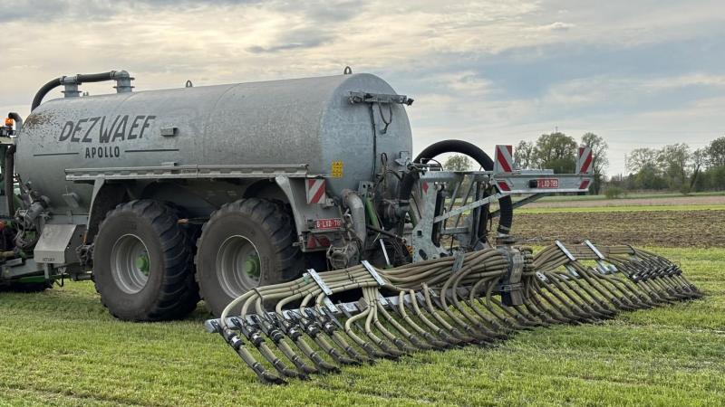 Dezwaef ontwikkelde de compacte Pegasus-sleufkouterbemester.