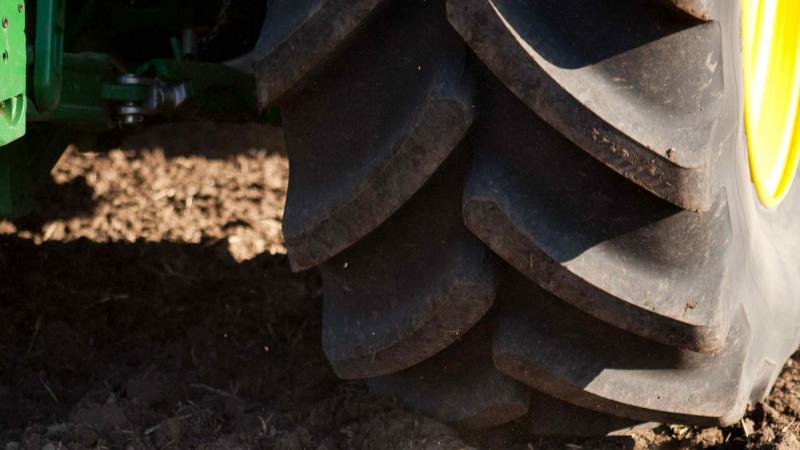 Bridgestone verruimt zijn aanbod ‘grote’ landbouwbanden.