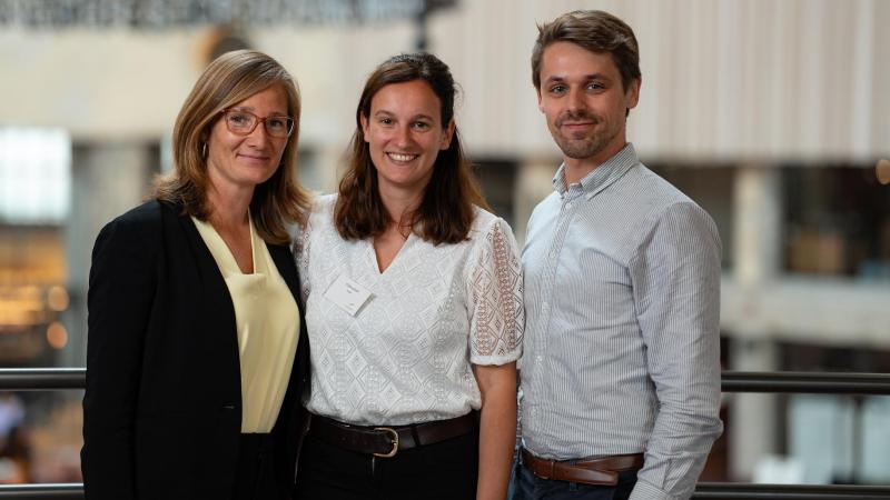 Maaike Perneel, Chiara Guidi en Wouter Demeester van B-COS geloven in het potentieel van precisiefermentatie voor diverse landbouwkundige uitdagingen, van droogteresistentie tot bescherming tegen nematoden en schimmels.