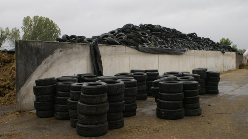 Momenteel is er geen ophaalcampagne meer van silobanden op landbouwbedrijven.
