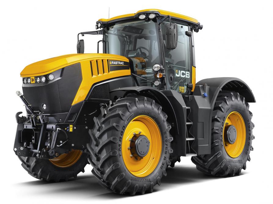 Met de Fastrac 8000 behaalt JCB de overwinning in de categorie ‘XL-tractor’.