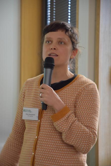 Eline Vanuytrecht onderzocht in het kader van haar doctoraat de impact van klimaatverandering op gewasproductie.