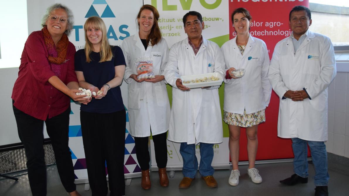 De Peruaanse professoren in gezelschap van de betrokkenen van Trias, HoGENT en ILVO.