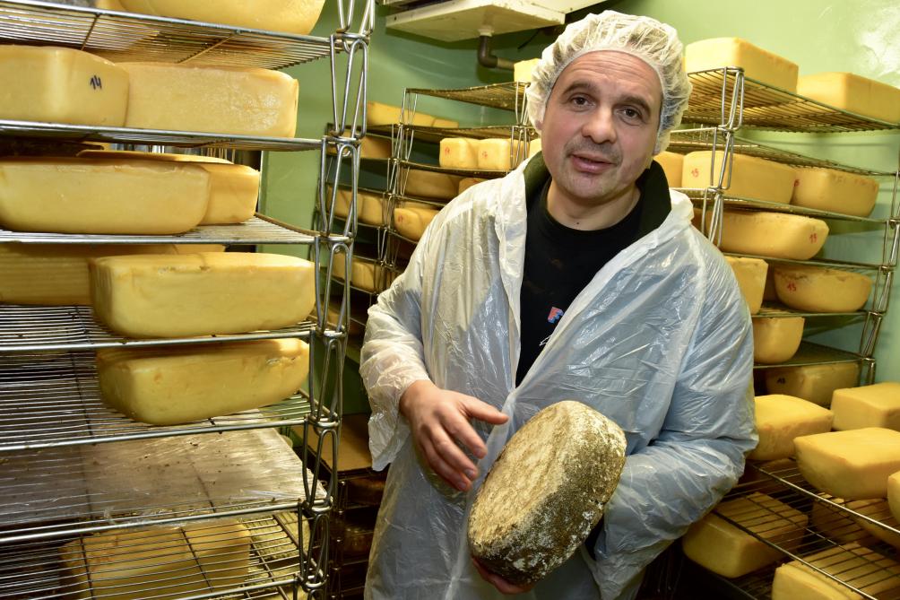 Vanaf half januari tot begin juli maakt Peter 7 dagen op 7 verschillende soorten kaas.