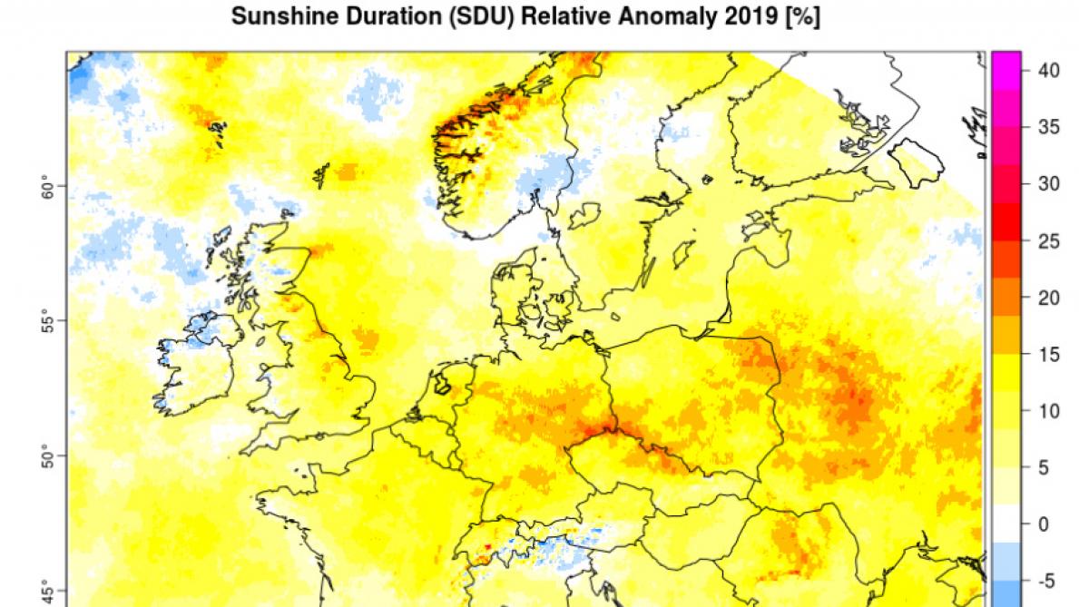 Relatieve afwijking van zonneschijnduur in 2019 ten opzichte van de referentieperiode 1983-2012.