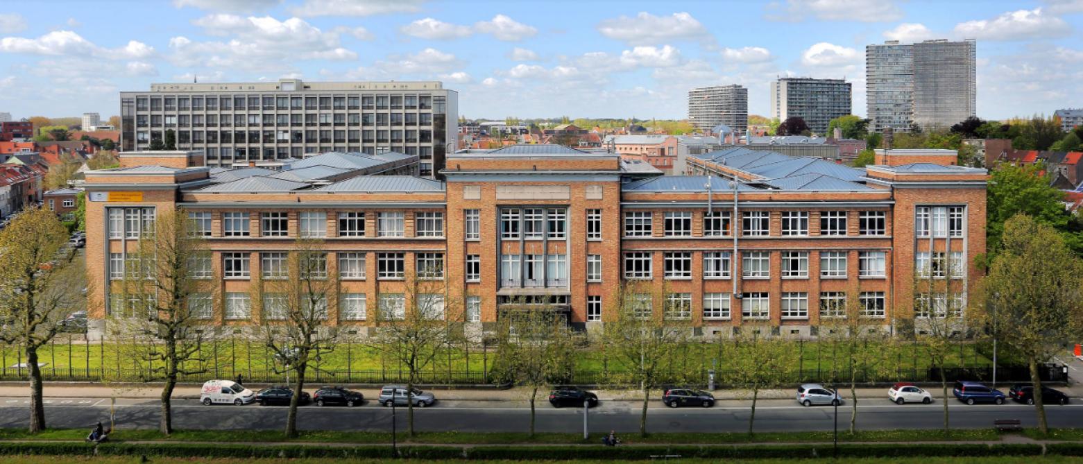 De faculteit Bio-ingenieurswetenschappen ontstond als resultaat van de integratie op 25 september 1969 van de toenmalige Rijkslandbouwhogeschool in de Universiteit van Gent.