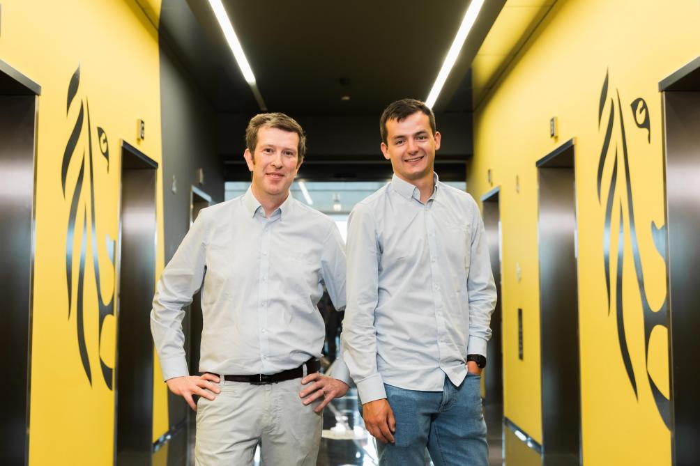 Group Sales & Marketing Manager Peter Muyssen en Marketeer Florin Decoster, Dewulf - genomineerd voor Exporter of the Year 2023.