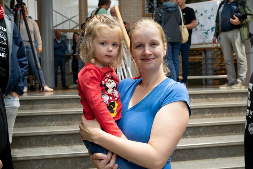 Isabel Proost en dochter Julie zetten zich samen met papa Bart Dickens achter de acties van FDF Belgium, en steunen graag de acties van de Stuurgroep Turnhouts Vennengebied.
