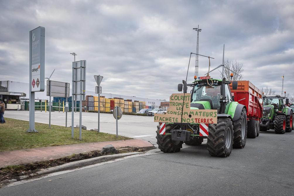 Boerenblokkade voor het distributiecentrum van Colruyt in Gellingen op woensdag 31 januari.