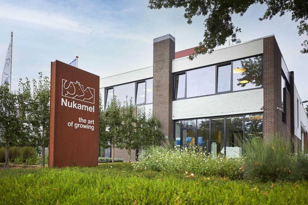 Nukamel heeft productielocaties in Olen en Weert.