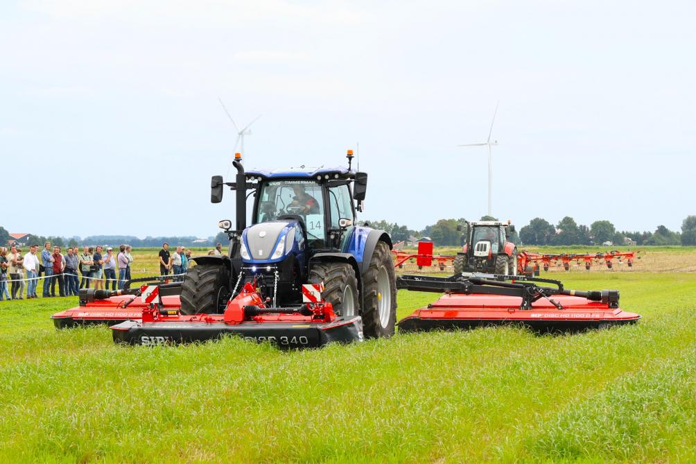 Nieuwe SIP 11m brede vlindermaaier.
