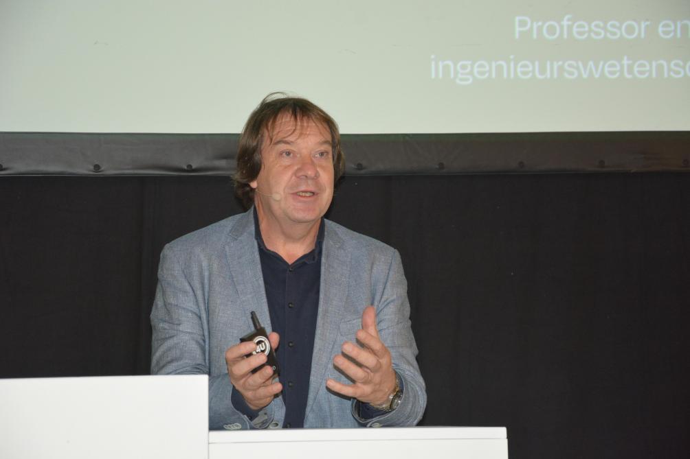 Geert Haesaert was vaak gastspreker op studiemomenten, zoals hier op de voorbije editie van Interpom.