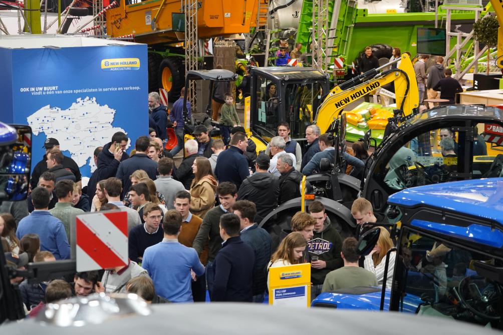 Naast veehouderij is er ook veel aan dacht voor mechanisatie op erfniveau.