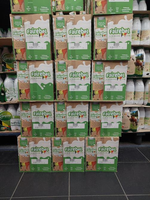 Het Fairebel-logo is herkenbaar in de schappen van grootwarenhuizen.