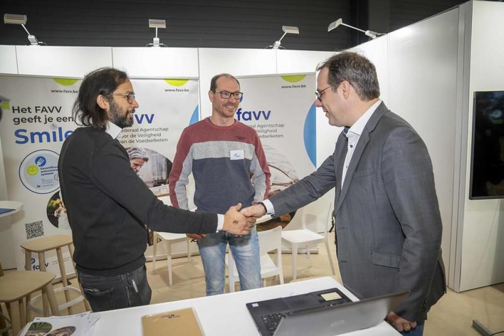 Minister David Clarival bezocht recent nog Agriflanders, onder meer ook de stand van het FAVV, een dienst die onder zijn bevoegdheid valt.