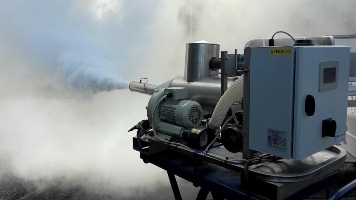 Foto 3: Thermische fogger elektrisch aangedreven.