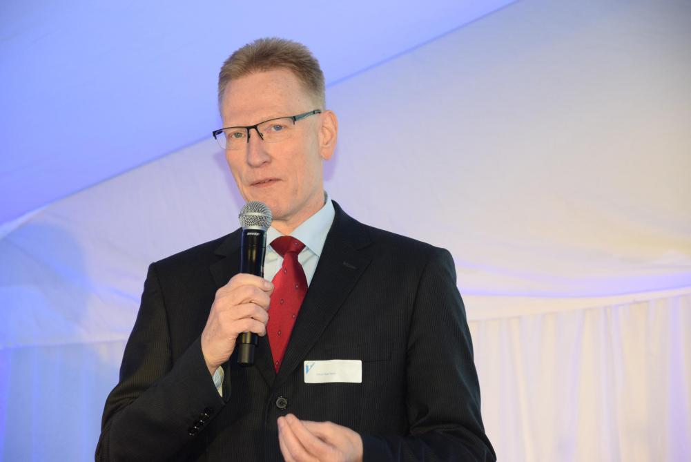 Hans-Peter Gai, chief operating officer van Südzucker, looft het resultaat van deze vlotte internationale samenwerking.
