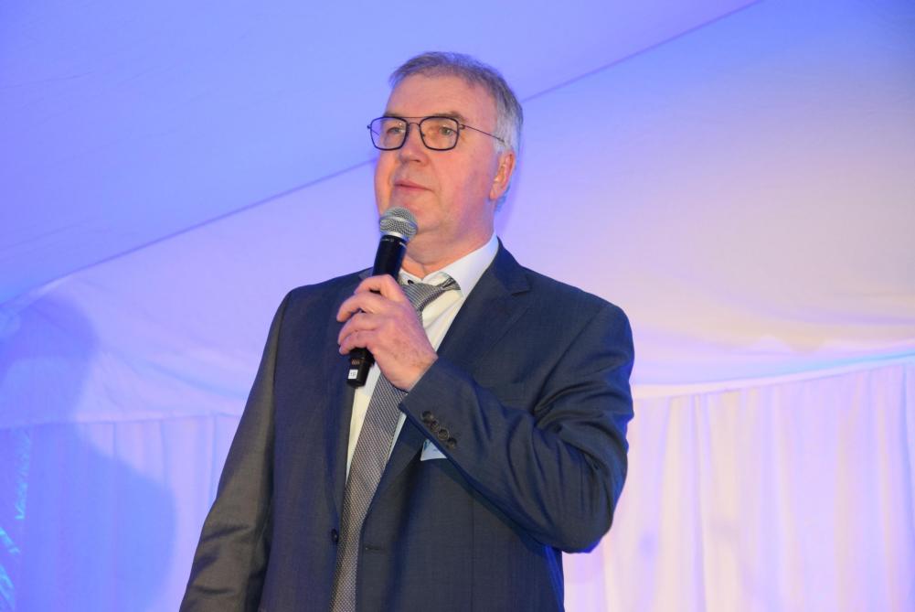 Jan Ingels van TS:  Dit project onderstreept onze inzet voor duurzaamheid en is een strategische investering in een groene toekomst voor ons bedrijf.