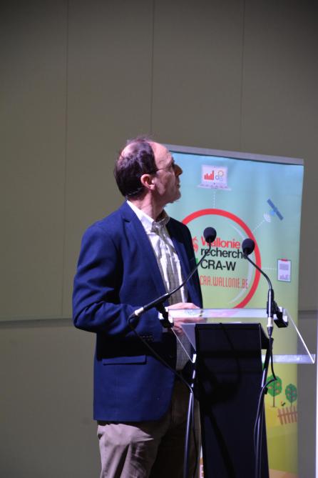 Pierre Lebrun heeft het onder andere over een structurele daling van de opbrengst, die schommelt tussen de 0,9 tot 1,7 t/ha voor de 4 belangrijkste aardappelrassen, namelijk Bintje, Fontane, Challenger en Innovator.