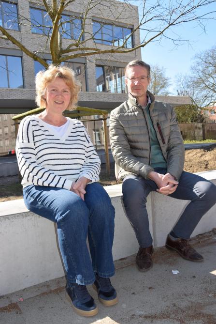 Bart Vandenberghe en Els Degraeve, directeur en adjunct-directeur van Vabi, zijn tevreden over de evolutie die de school doormaakte.