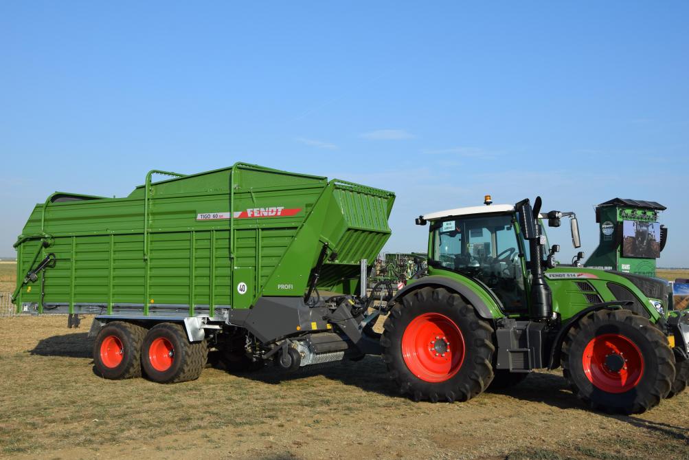 Fendt verwijst voor de levering van opraapwagens zijn klanten door naar een partnerschap met Strautmann.