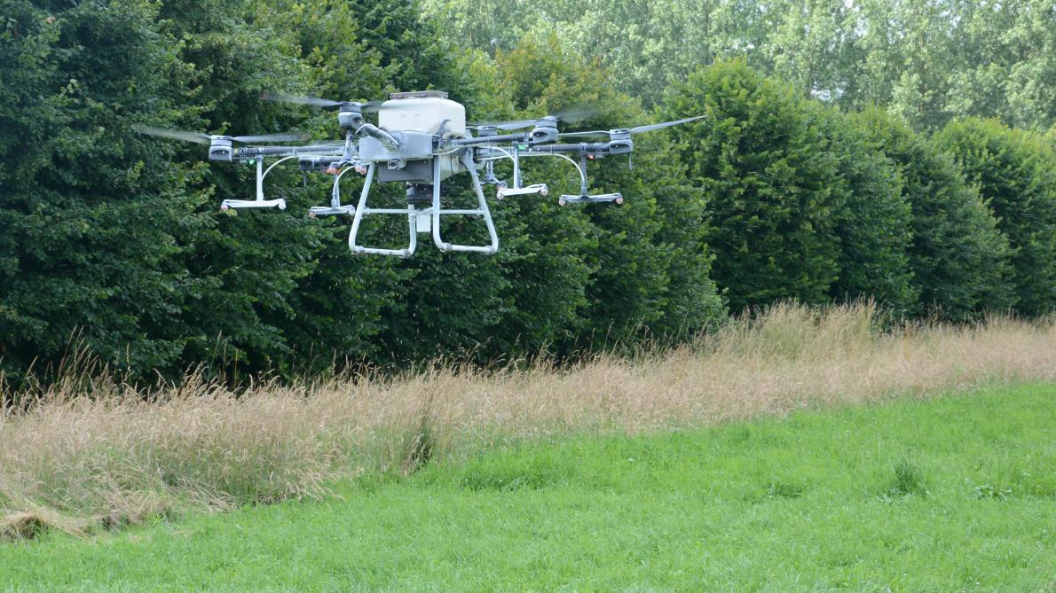 Spanoghe is zeker dat we drones over 15 jaar standaard zullen gebruiken voor een precisiezaai en -bespuiting.