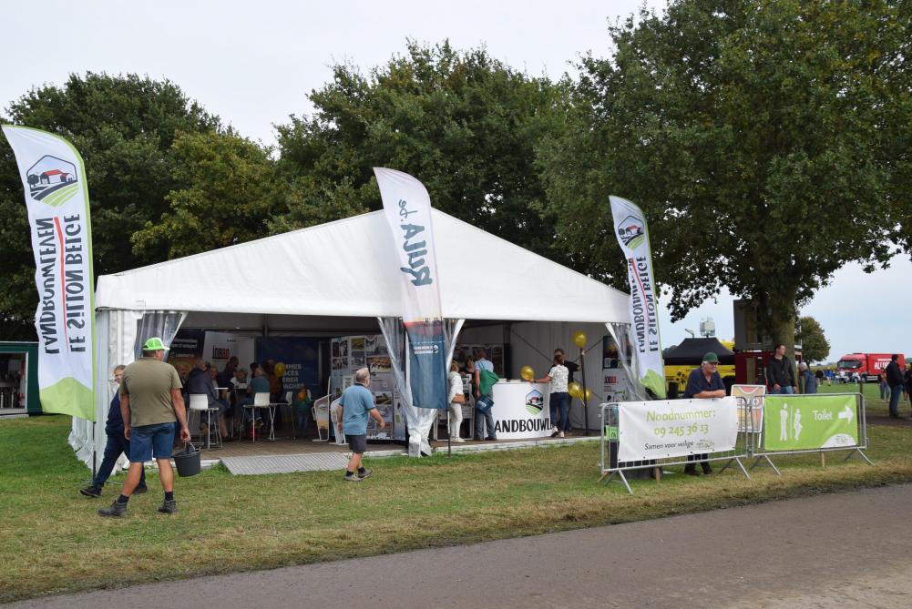 Gezellige drukte op de Landbouwleven-stand.