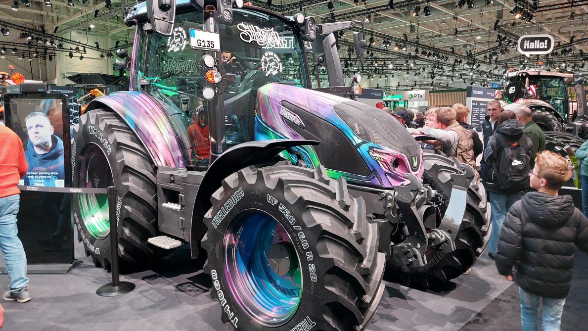 De Valtra G125 CVT Active kaapte de hoofdprijs weg in de categorie ‘Utility’.