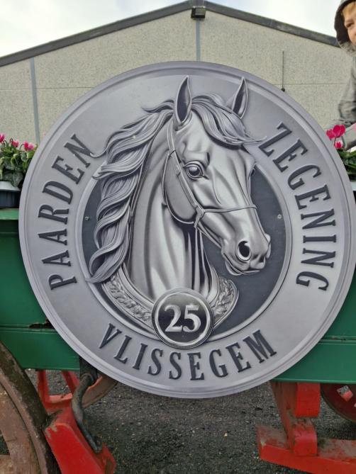 Dit jaar was het de 25ste editie van de paardenwijding van Vlissegem (De Haan).