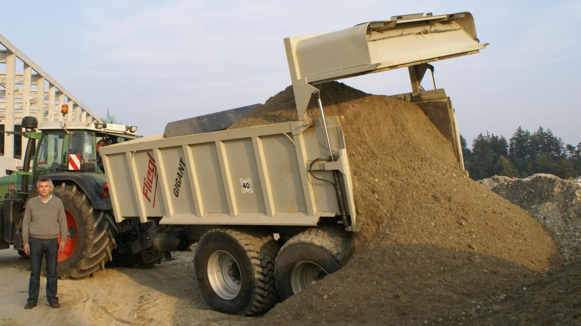 Afschuiven, niet (om)kippen: met deze opmerkelijke slogan lanceerde Ludo Pauwels zijn importactiviteiten in 2010.