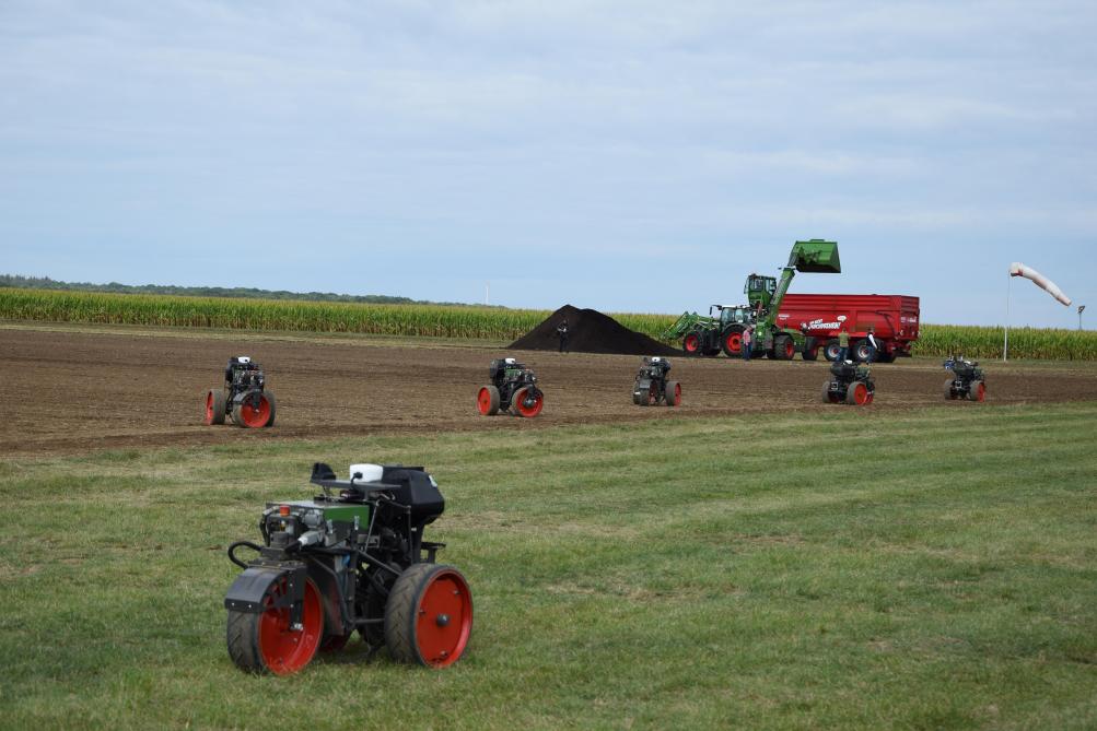 Autonome tractoren en robots zijn nieuwe technieken die CEMA omarmt.