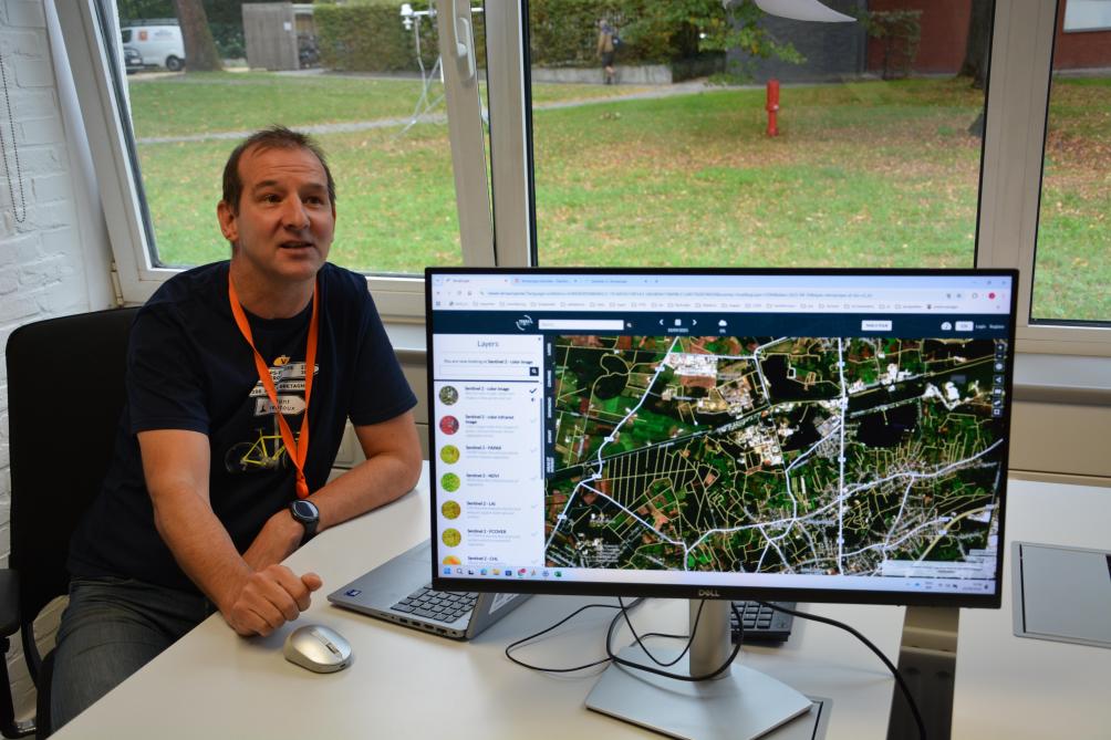 Met de CropSAR-tool, die Sentinel-satellieten gebruikt, kan je door de wolken heen kijken en zelfs bij bewolking nauwkeurige gewasinformatie krijgen.