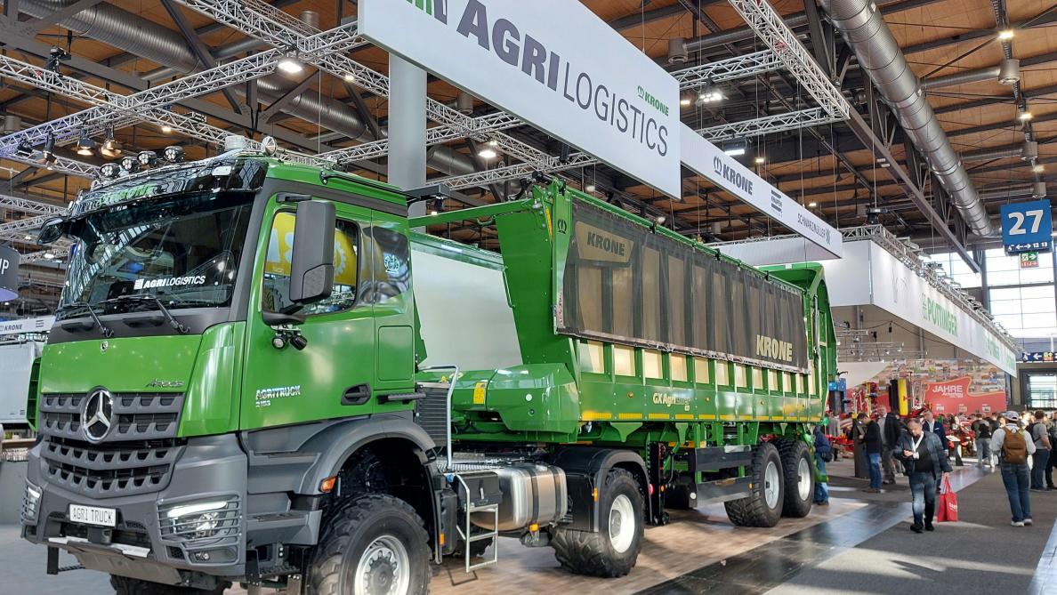 Met Agrilogistics speelt Krone in op het logistieke verhaal bij het oogsttransport.