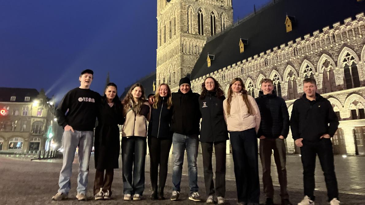 Bezoek aan het historische Ieper waar de Last Post-ceremonie werd bijgewoond.