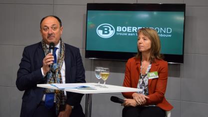 Boerenbondvoorzitter Sonja De Becker en minister Borsus hadden het tijdens Agriflanders over enkele federale landbouwaangelegenheden.