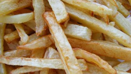 Er is een enorme stijging in de productie van diepgevroren friet, maar ook in de productie van gekoelde friet is er een toename.