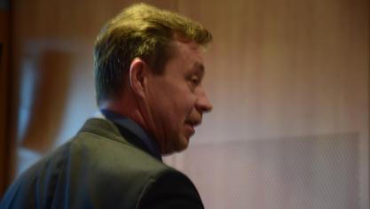 De Finse akkerbouwer Max  Schulman maakt zijn wenslijstje over aan de wetenschappers.