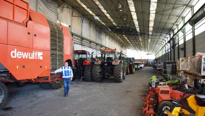 Peter Lechat is specialist in grondverzet- en landbouwmateriaal bij Troostwijk Auctions en gaf ons inzicht in de werking van online-veilingen.