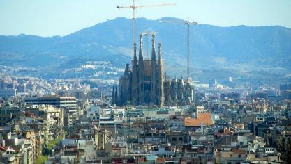 barcelona-2647714_960_720