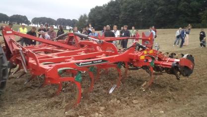De Turbo cultivator van Kverneland is er nu ook in gedragen uitvoering en met nieuwe opties.