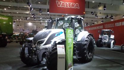 De Valtra T254 Smart Touch werd verkozen tot ‘Tractor of the year’ en kreeg ook nog de prijs voor het beste design mee.