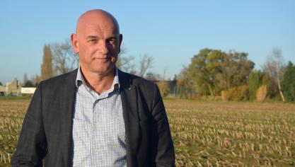 «De Vlaamse mestverwerking is een typisch voorbeeld om iets lokaal met een kortzichtige regionale 
tunnelvisie te willen oplossen wat op een grotere schaal veel meer en goedkopere mogelijkheden biedt.»